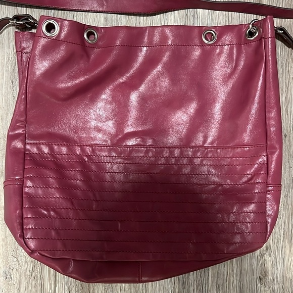 Aldo Large Pink Faux Leather Purse​​​​ - Picture 2 of 15